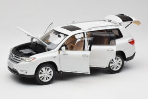 Toyota Highlander XU40 Bel Paudi Model 1:18 2043612-W1 Kovina – slika 2 od 8
