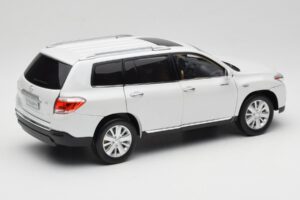 Toyota Highlander XU40 Bel Paudi Model 1:18 2043612-W1 Kovina – slika 3 od 8