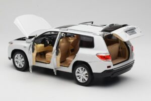 Toyota Highlander XU40 Bel Paudi Model 1:18 2043612-W1 Kovina – slika 5 od 8