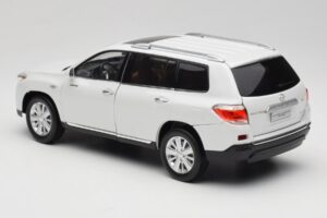 Toyota Highlander XU40 Bel Paudi Model 1:18 2043612-W1 Kovina – slika 7 od 8