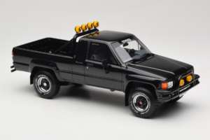 Toyota Hilux N60 SR5 Pickup Črna Otto 1:18 OT481B Smola – slika 4 od 6