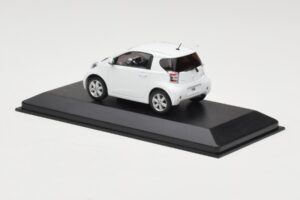 Toyota iQ Bel Minichamps 1:43 TOYOTA009 Kovina – slika 3 od 4