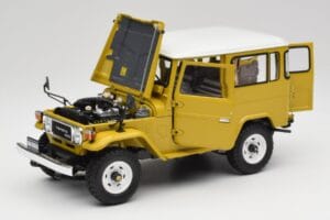 Toyota Land Cruiser FJ40 Gorčičasto Rumena Kyosho 1:18 08971Y Kovina – slika 2 od 8