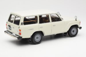Toyota Land Cruiser J60 Bel Kyosho 1:18 08956W Kovina – slika 3 od 8