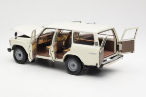 Toyota Land Cruiser J60 Bel Kyosho 1:18 08956W Kovina – slika 5 od 8