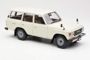 Toyota Land Cruiser J60 Bel Kyosho 1:18 08956W Kovina – slika 6 od 8