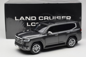Toyota Land Cruiser LC300 ZX Siv LCD 1:18 LCD18013-ZX-GR Kovina – slika 8 od 8