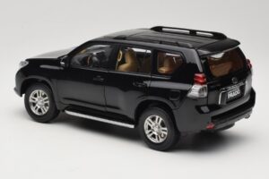 Toyota Land Cruiser Prado J150 Črn Paudi Model 1:18 623132-BK Kovina – slika 7 od 8