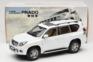 Toyota Land Cruiser Prado J150 Bel Paudi Model 1:18 623132-WH Kovina – slika 8 od 8