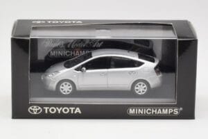 Toyota Prius Srebrn Minichamps 1:43 TOYOTA005 Kovina – slika 4 od 4