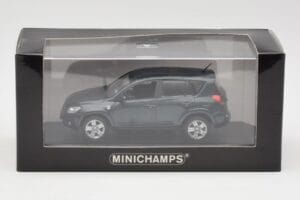 Toyota RAV4 XA20 Zelen Minichamps 1:43 TOYOTA008 Kovina – slika 4 od 4