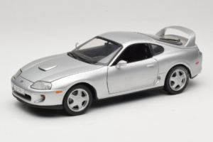Toyota Supra A80 Srebrn Kyosho 1:18 8847 Kovina