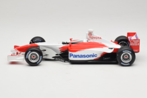Toyota TF102 Panasonic F1 Showcar 2002 Minichamps 1:18 100020174 Kovina – slika 3 od 6