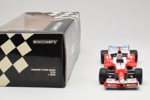 Toyota TF105 #16 J. Trulli Panasonic Toyota Racing 2005 Minichamps 1:18 100050016 Kovina – slika 6 od 7