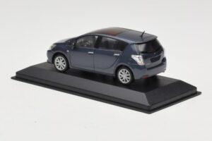 Toyota Verso Grey Metallic Minichamps 1:43 TOYOTA011 Kovina – slika 3 od 4
