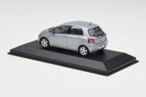 Toyota Yaris Mk2 Glacier Moder Minichamps 1:43 TOYOTA001 Kovina – slika 3 od 4