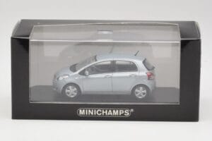 Toyota Yaris Mk2 Glacier Moder Minichamps 1:43 TOYOTA001 Kovina – slika 4 od 4