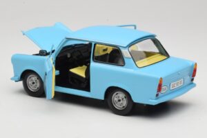 Trabant 601 Modra Sun Star 1:18 4290 Kovina – slika 5 od 8