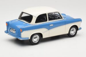 Trabant P50 Svetlomodra Kremna BoS Models 1:18 BOS035 Smola – slika 2 od 6