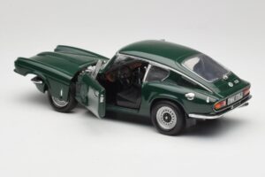 Triumph GT6 Mk3 Zelena Sun Star 1:18 1055 Kovina – slika 5 od 8