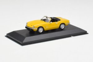 Triumph Spitfire 1500 Rumen Minichamps 1:43 400132531 Kovina – slika 2 od 4