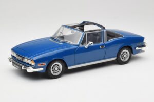 Triumph Stag Mk1 Sapphire Blue Revell 1:18 8815 Kovina