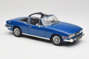Triumph Stag Mk1 Sapphire Blue Revell 1:18 8815 Kovina – slika 6 od 8