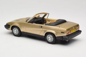 Triumph TR7 DHC Zlat BoS Models 1:18 BOS221 Smola – slika 5 od 6