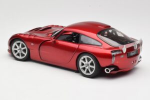 TVR Sagaris Rdeč Revell 1:18 08816 Kovina – slika 7 od 8