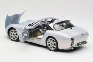TVR Tuscan Mk2 Srebrna Sun Star 1:18 4462 Kovina – slika 5 od 8