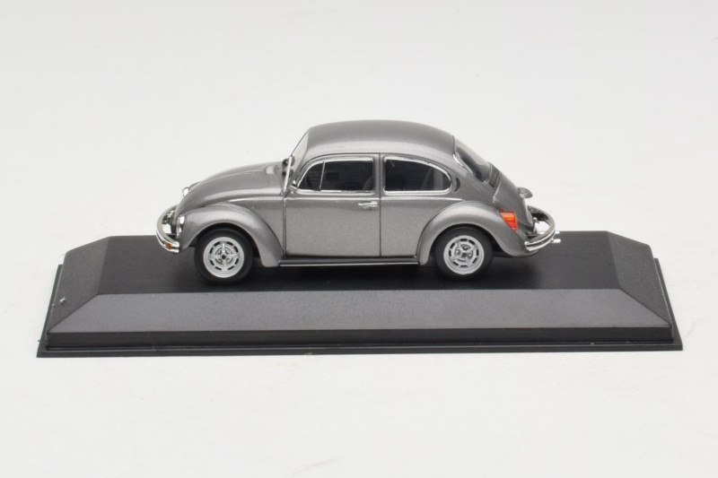 Volkswagen 1200 Grey Metallic Minichamps 1:43 400057101 Kovina