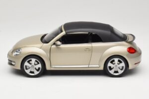 Volkswagen Beetle A5 Kabriolet Siv Kyosho 1:18 5C3099302P7W Kovina – slika 4 od 8