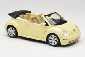 Volkswagen Beetle Kabriolet Rumena Gate 1:18 VW24108 Kovina – slika 6 od 8