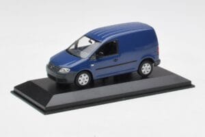 Volkswagen Caddy 2K Moder Minichamps 1:43 CADDY001 Kovina – slika 2 od 4