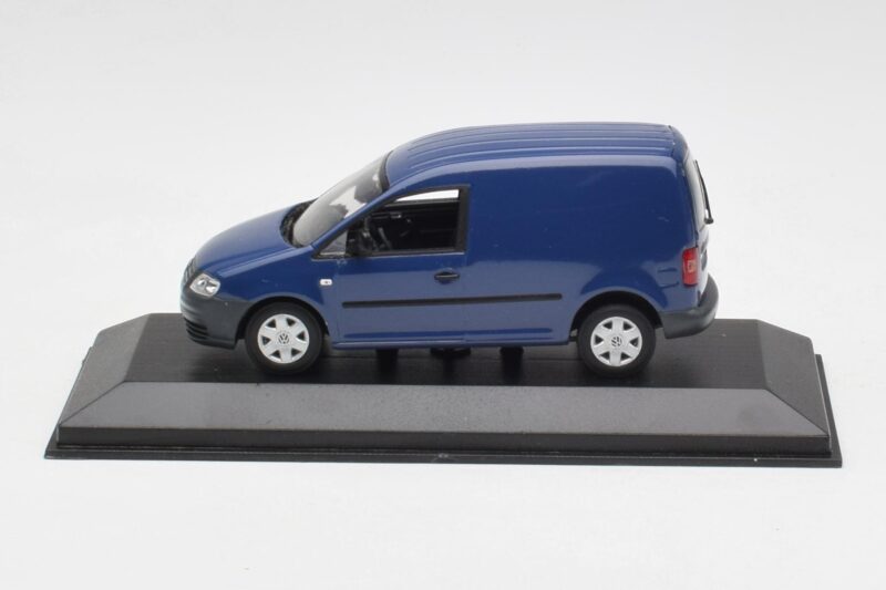 Volkswagen Caddy 2K Moder Minichamps 1:43 CADDY001 Kovina