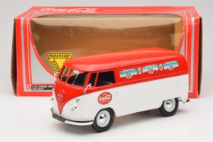 Volkswagen T1 Combi Coca-Cola Solido 1:18 9512 Kovina – slika 8 od 8