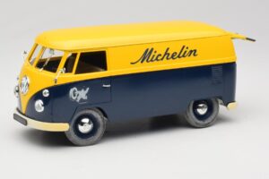 Volkswagen T1 Combi Michelin Črn & Rumen Solido 1:18 9406 Kovina – slika 2 od 8