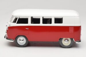 Volkswagen Combi T1 Rdeč & Bela Solido 1:18 8031 Kovina – slika 4 od 8