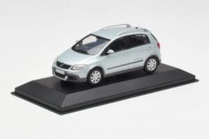 Volkswagen Cross Golf Mk5 Srebrn Minichamps 1:43 GOLF003 Kovina – slika 2 od 4