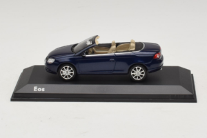 Volkswagen Eos Kabriolet Moder Minichamps 1:43 1F0099300D5Q Kovina