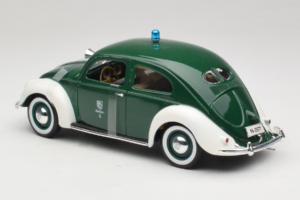 Volkswagen Export Sedan Police Maisto 1:18 56004 Kovina – slika 5 od 6