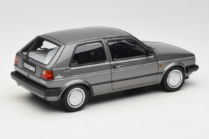 Volkswagen Golf Mk2 Champion Siv Metallic Norev 1:18 188564 Kovina – slika 3 od 8