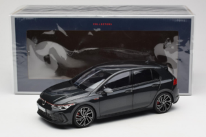 Volkswagen Golf GTI Mk8 Črn Metallic Norev 1:18 188591 Kovina – slika 8 od 8