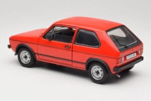 Volkswagen Golf GTI Mk1 Rdeča Solido 1:18 8166 Kovina – slika 7 od 8