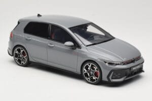 Volkswagen Golf GTI Mk8 Siv Otto 1:18 OT1137 Smola – slika 4 od 6