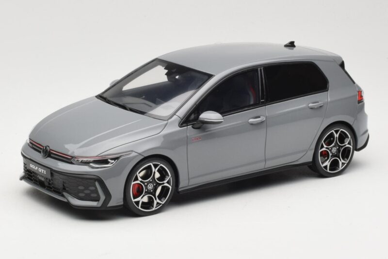Volkswagen Golf GTI Mk8 Siv Otto 1:18 OT1137 Smola