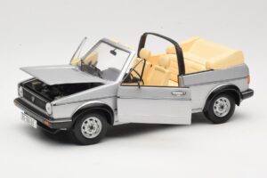 Volkswagen Golf Mk1 Kabriolet Srebrn Sun Star 1:18 VW004 Kovina – slika 2 od 8