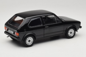 Volkswagen Golf Mk1 GTI Črn Norev 1:18 188487 Kovina – slika 3 od 8