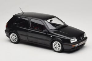 Volkswagen Golf Mk3 GTI Black Metallic Norev 1:18 188415 Kovina – slika 6 od 8