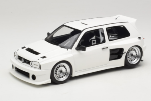 Volkswagen Golf Mk3 Khyzyl Saleem Bel Otto 1:18 OT1110 Smola